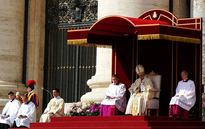 «Научи меня быть милосердной!» Размышление над проповедью Папы в праздник Божьего Милосердия