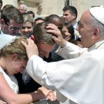Новый документ Ватикана предлагает углубить путь подготовки к браку
