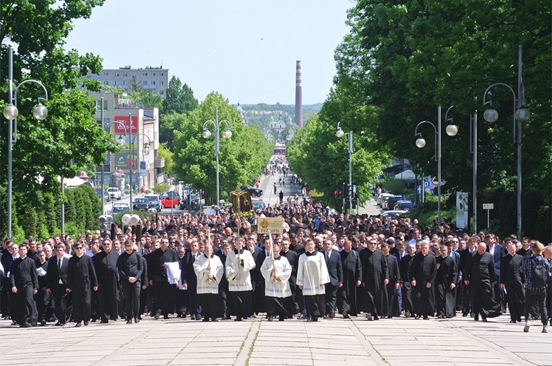 1400 семинаристов совершили паломничество в Ченстохову