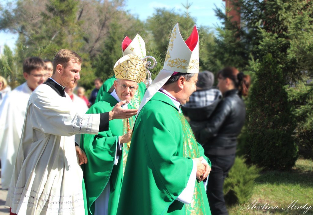 Визит кардинала Жан-Луи Торана в Казахстан