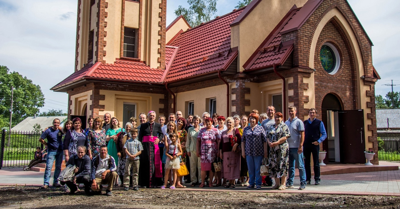 В поселке Краснозерское освятили новый храм
