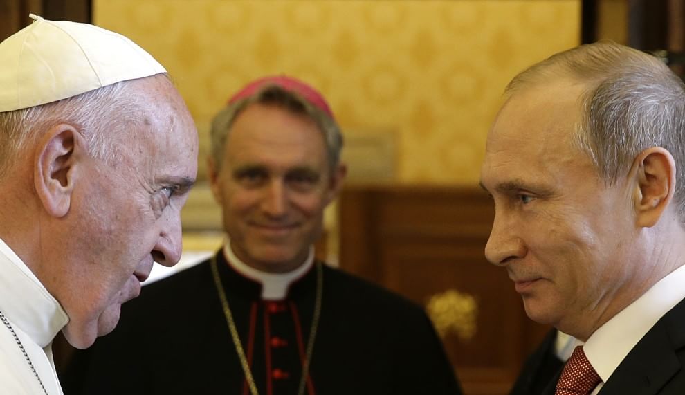 Владимир Путин получил аудиенцию у Папы Франциска