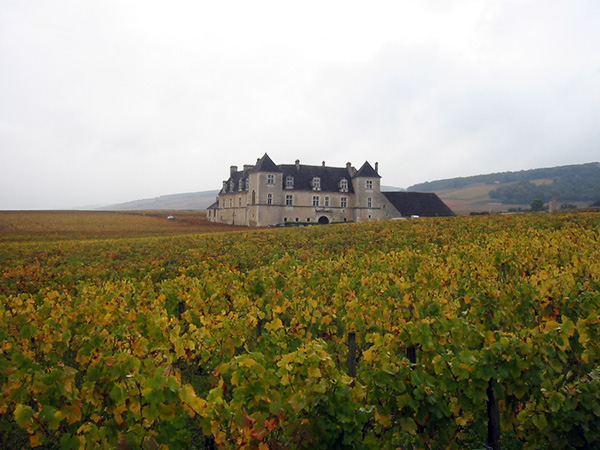 Замок Clos de Vougeot. Фото: en.wikipedia.org
