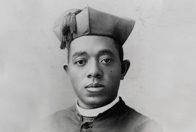 о. Августин Толтон: первый чернокожий священник из Америки