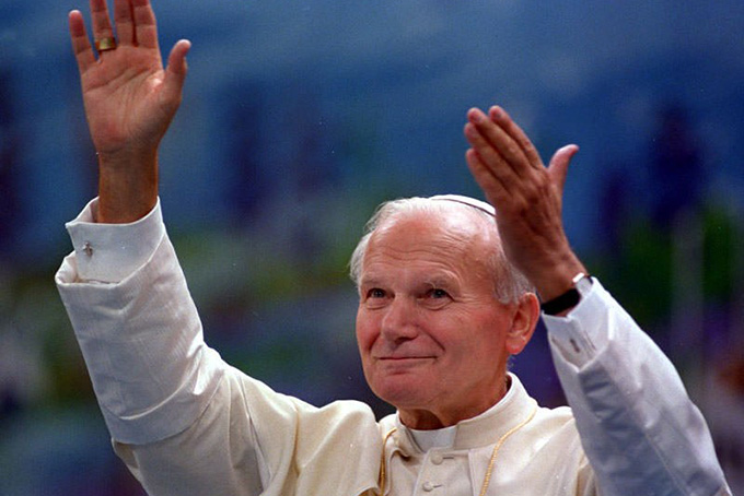Иоанн Павел II: “Воплотить милосердие в жизнь…”