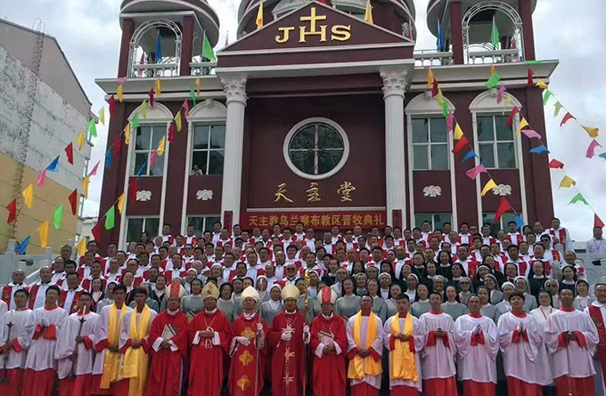 Китай: хиротонисан первый епископ после Временного соглашения