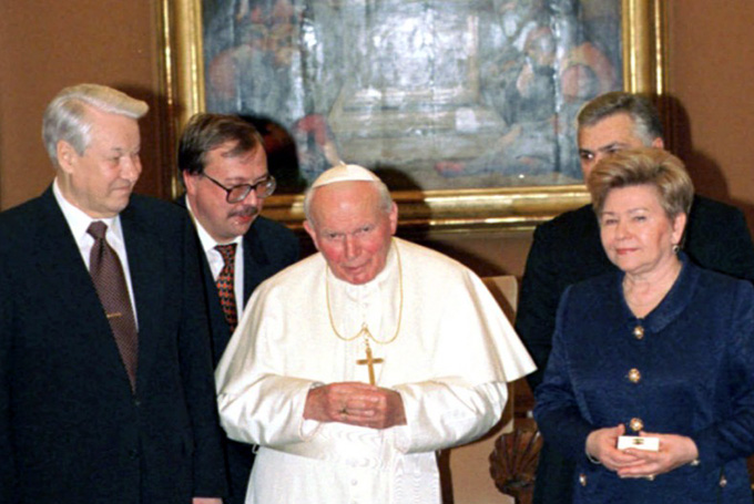 Человечный Папа: Иоанн Павел II в воспоминаниях Геннадия Уранова