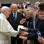 Однополые гражданские союзы и уникальность брака: о чём говорил Папа Франциск?