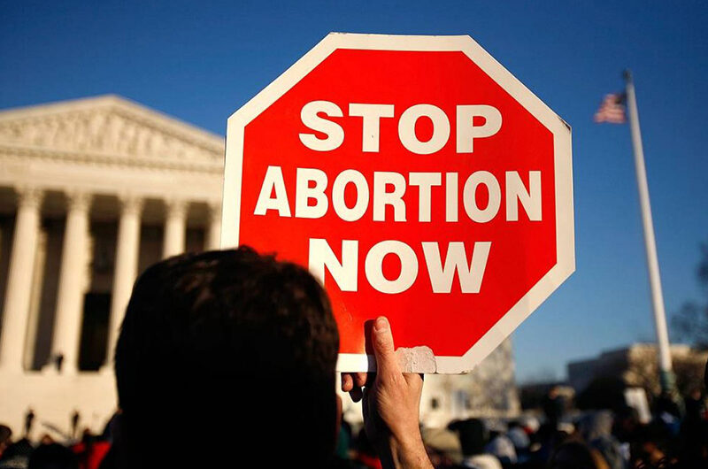 Верховный суд США может отменить федеральное право на аборт